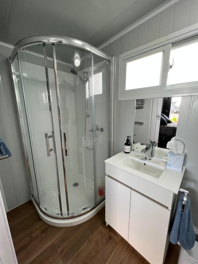 Raglan Seaview Cabin Экстерьер фото