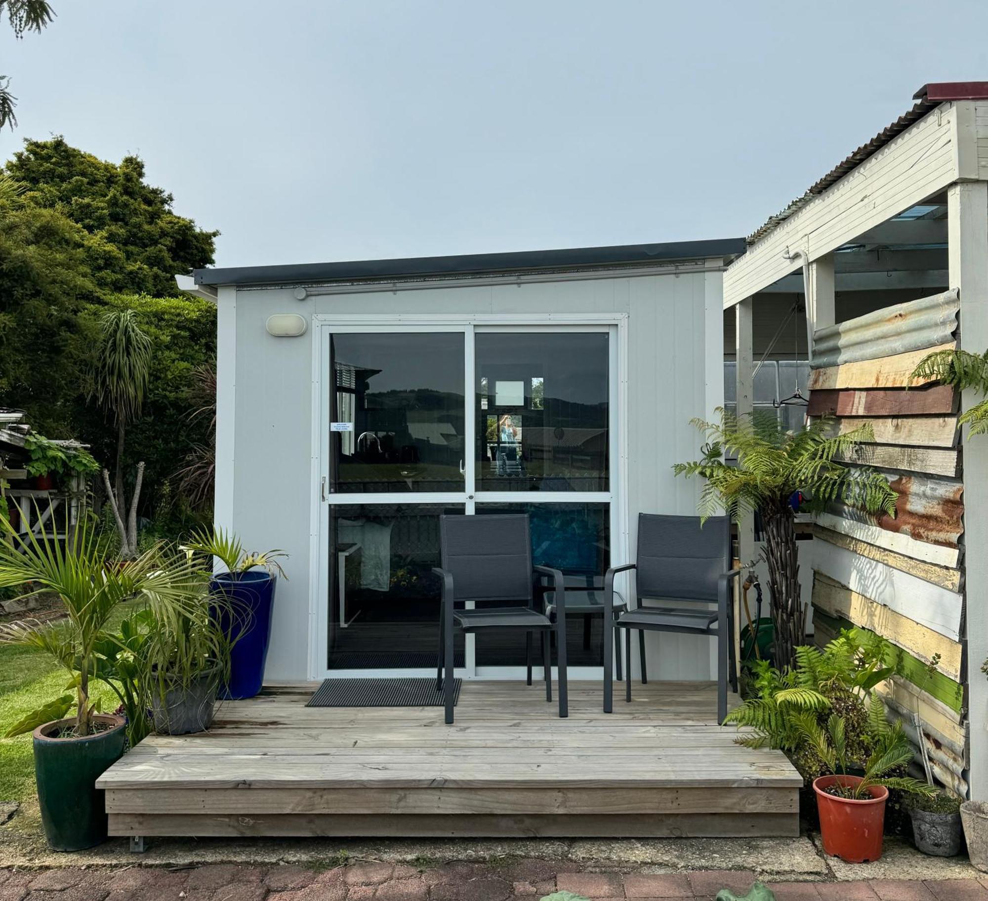 Raglan Seaview Cabin Экстерьер фото